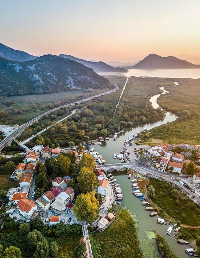 Green House Virpazar Buitenkant foto