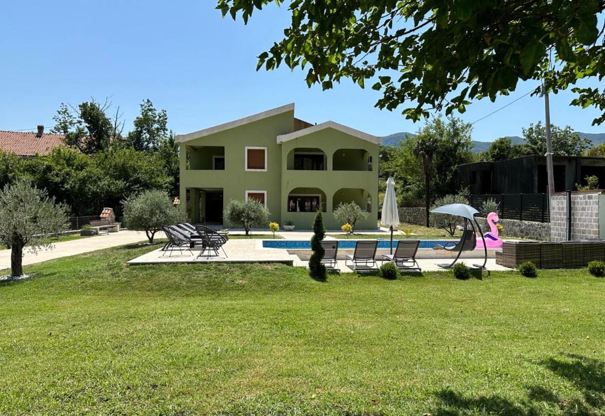 Green House Virpazar Buitenkant foto